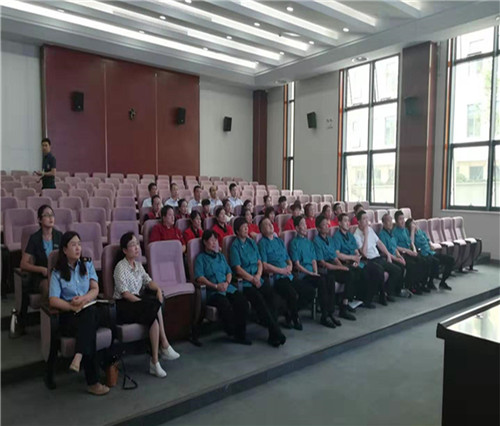 1563160439824359.jpg 食品安全培訓(xùn)現(xiàn)場1.jpg